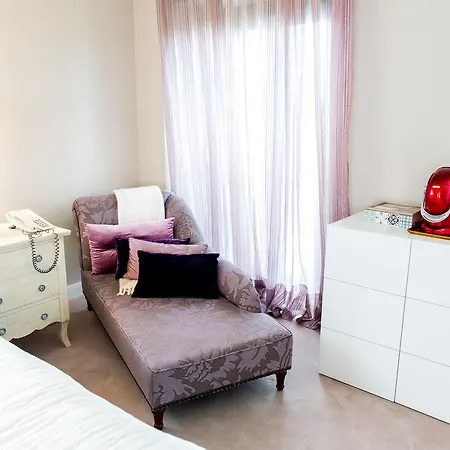 Castillo Del Bosque La Zoreda Hotel 5*