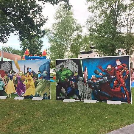 Castillo Del Bosque La Zoreda Hotel 5*