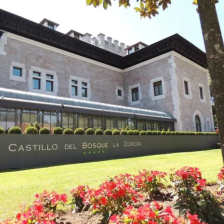 Castillo Del Bosque La Zoreda Hotel 5*
