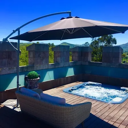 Castillo Del Bosque La Zoreda Hotel