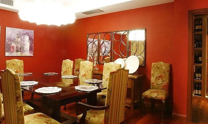 فندق Castillo Del Bosque La Zoreda La Manjoya