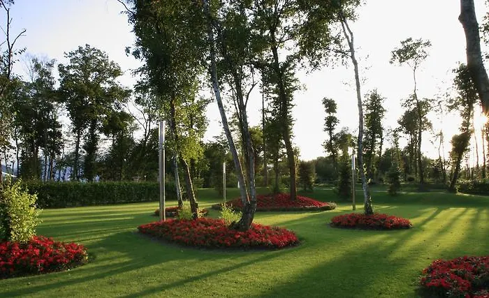 Castillo Del Bosque La Zoreda فندق La Manjoya