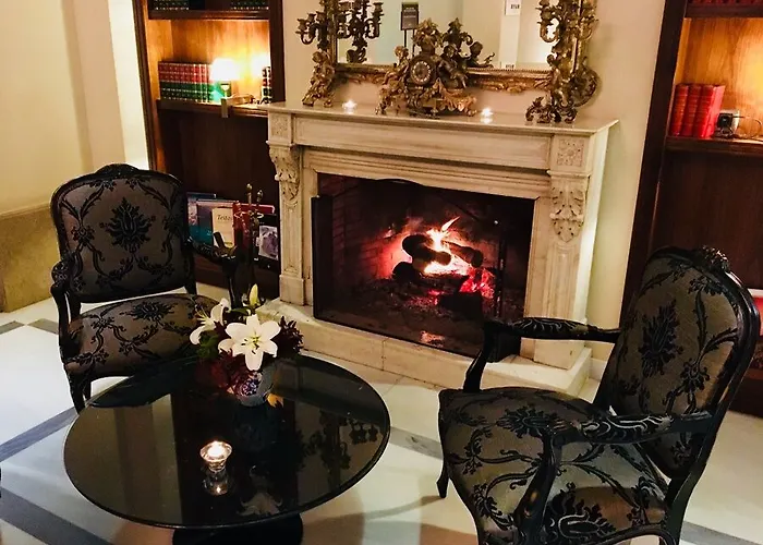 Hotel Castillo Del Bosque La Zoreda 5*